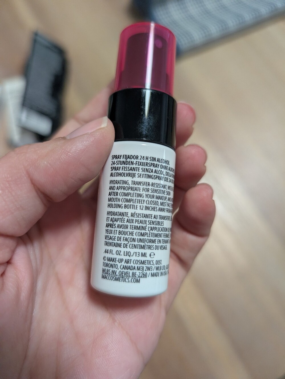 Mac Cosmetics Bundle - Picture 9 of 9